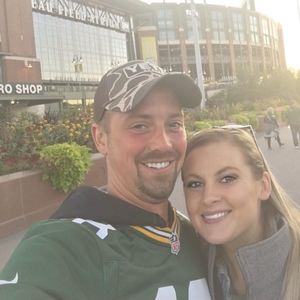 Meet your Posher, Renee